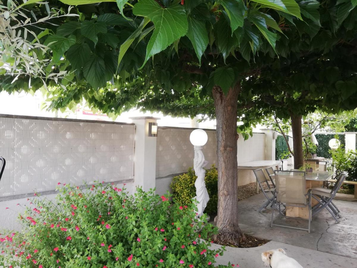 Leones Villa Empuriabrava Dış mekan fotoğraf